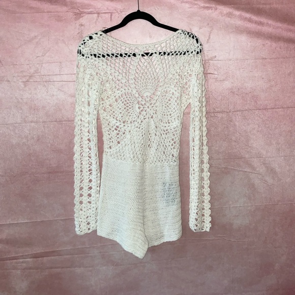 All white crochet romper - Picture 1 of 3